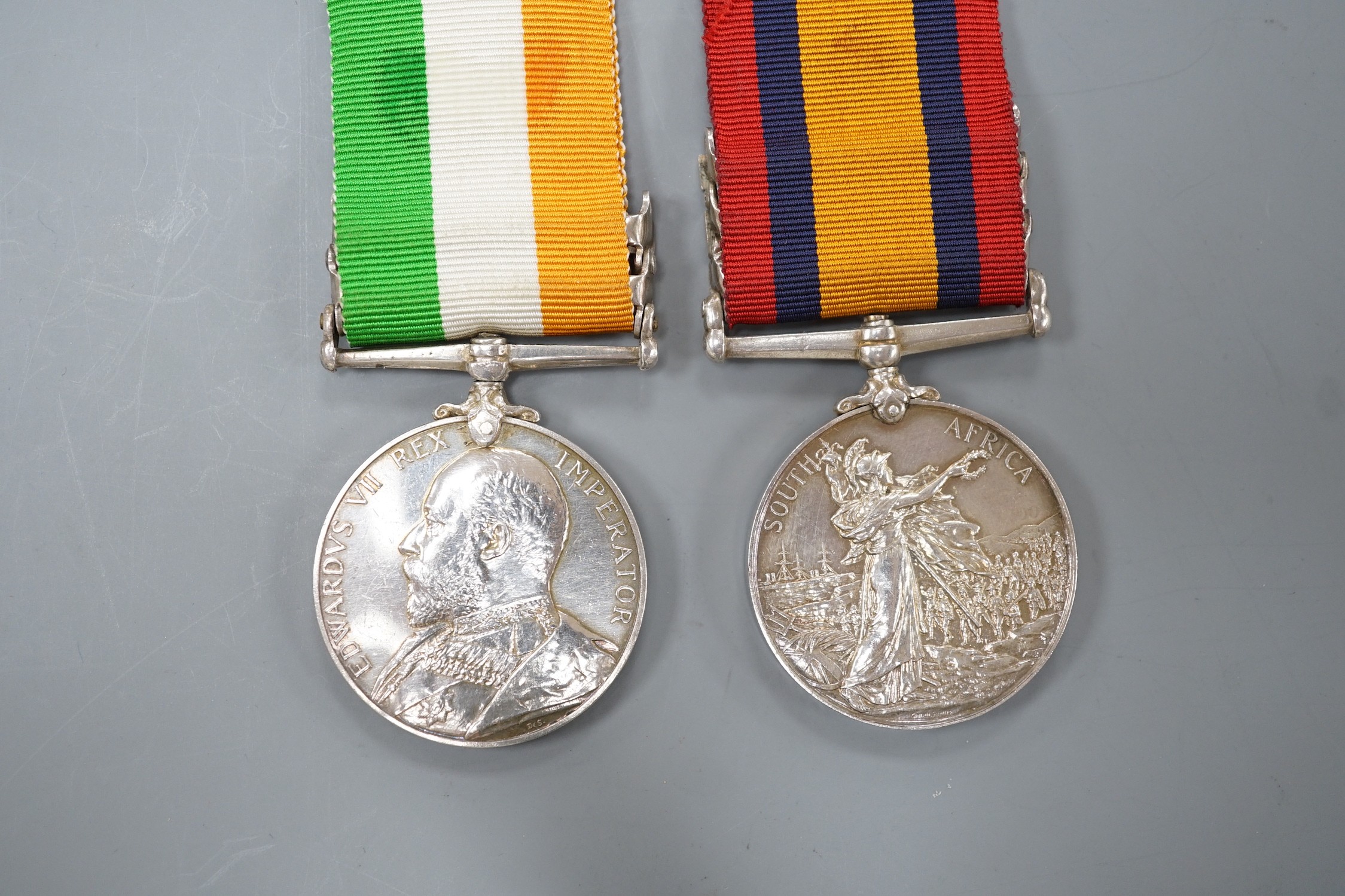 QSA medal with 3 clasps and KSA with 2 clasps to 6689 PTE. G. DALE, SCOTTISH RIFLES (2)